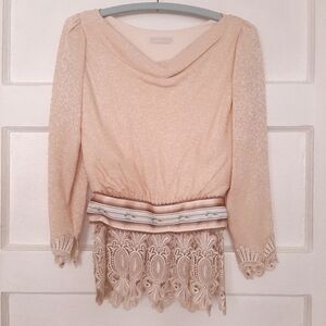 Vintage Rare Carol Peretz Guipure Lace French Ribbon Trim Drape Neck Blouse